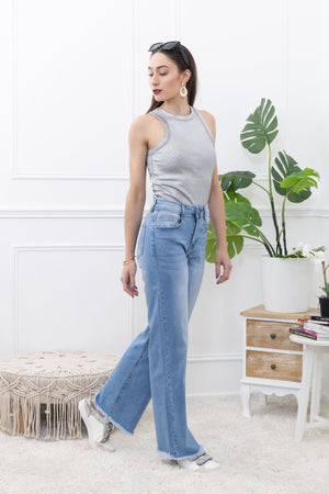 Amara Relaxed Straight Leg Frayed Hem Jeans 8-16 - Susie's Boutique