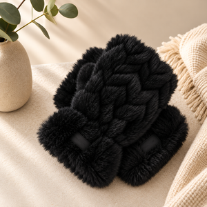 Sculpted Faux Fur Fingerless Gloves – Black