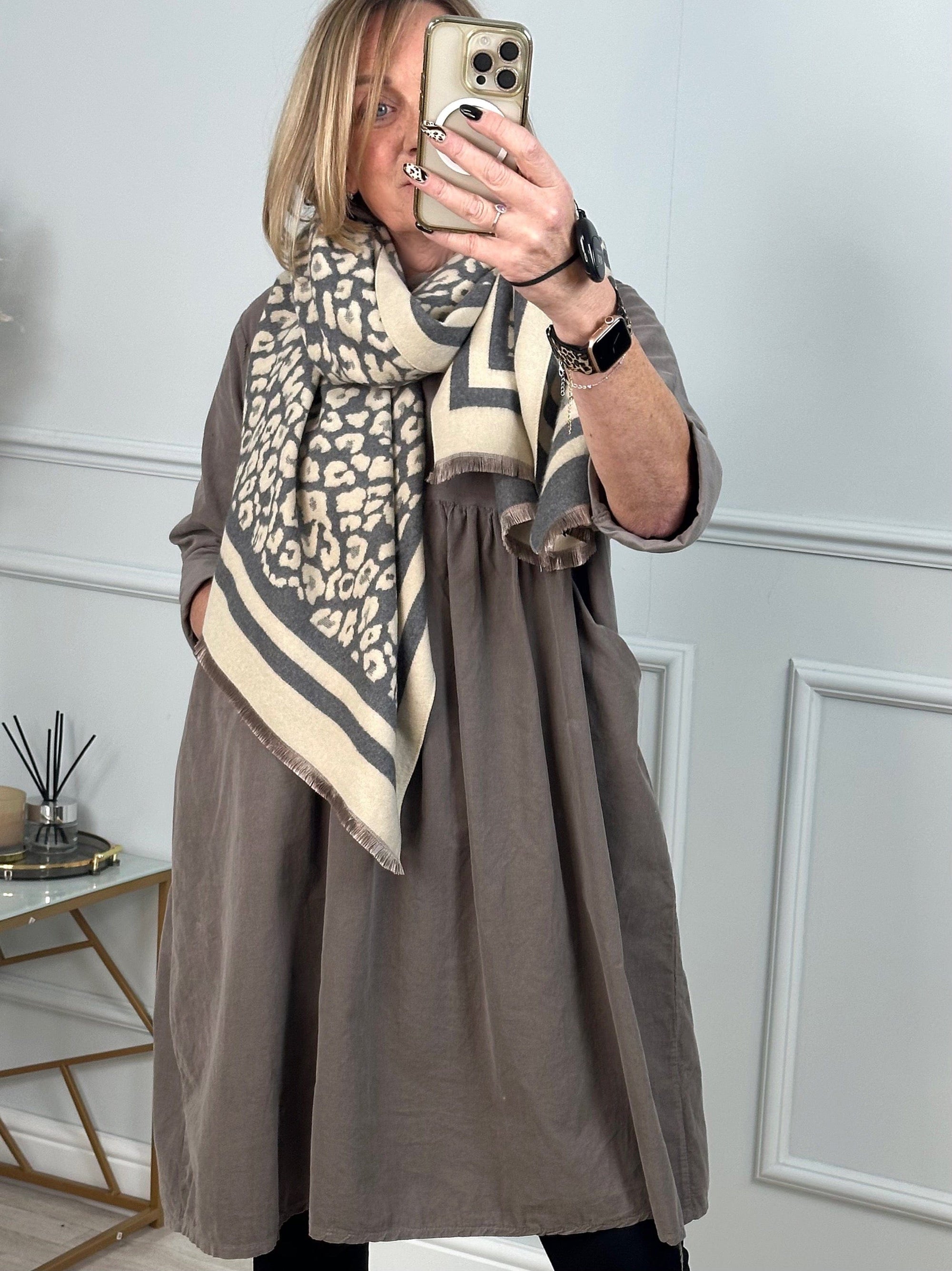 Cashmere mix Leopard Reversible Scarf (5 Colours) - Susie's Boutique