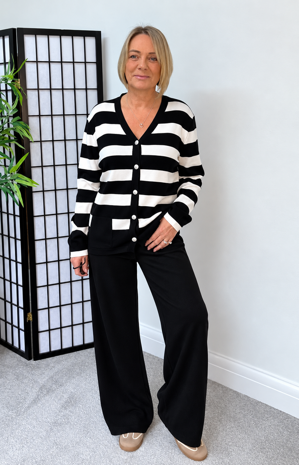 Sloane Knitted Stripe Co-Ord – Black & White