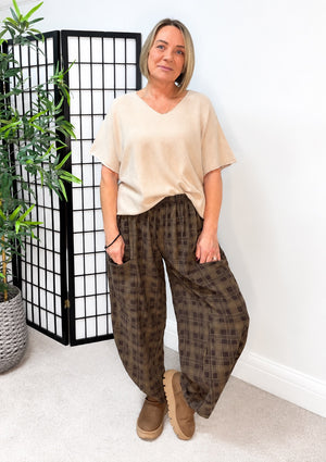 Martha Pin Cord Barrel Trousers – Chocolate Check