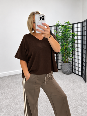 Serelai Luxe V-Neck Wide-Sleeve Jumper – Chocolate