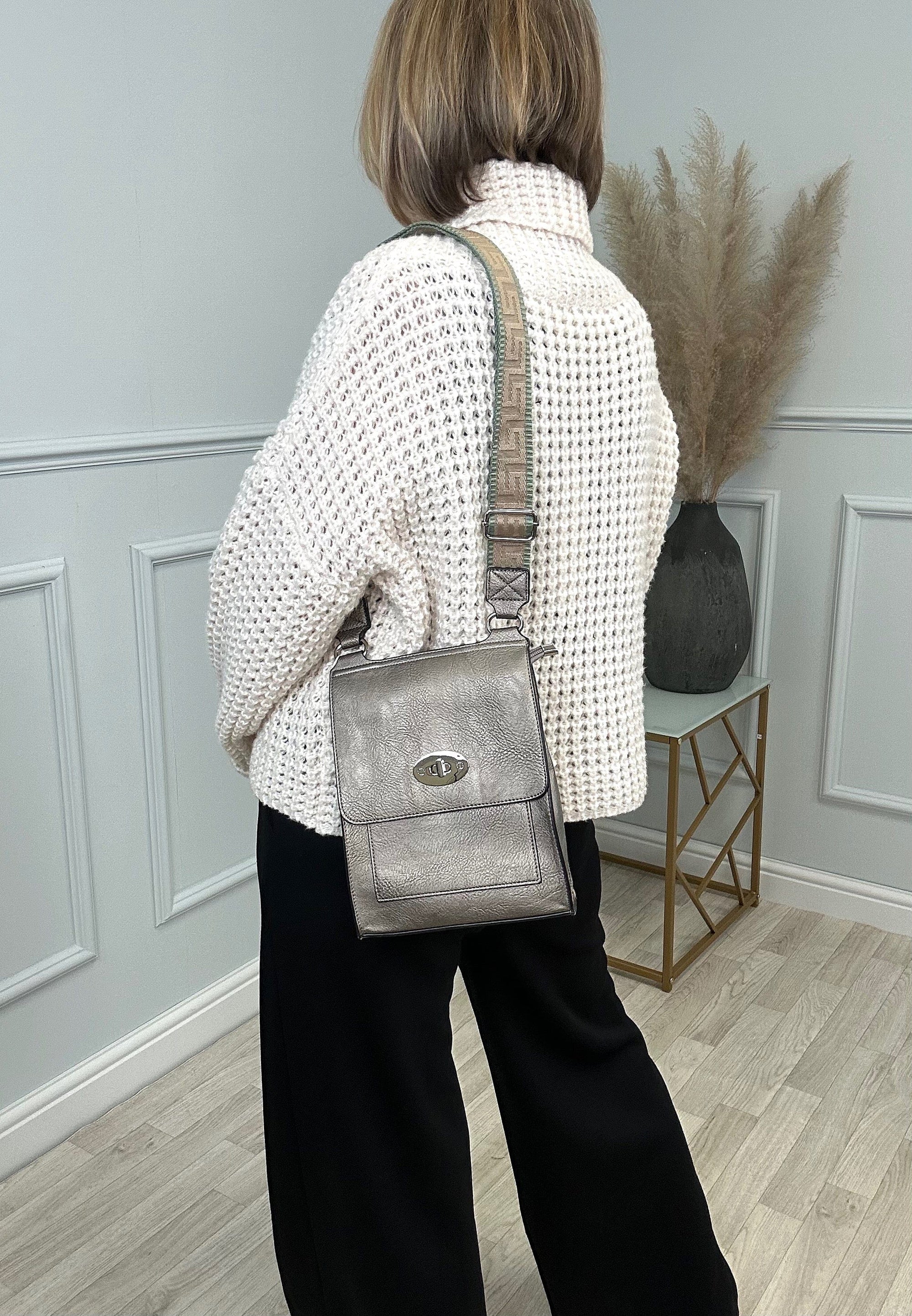 Small Lilly Messenger Crossbody Bag  Pewter - Susie's Boutique