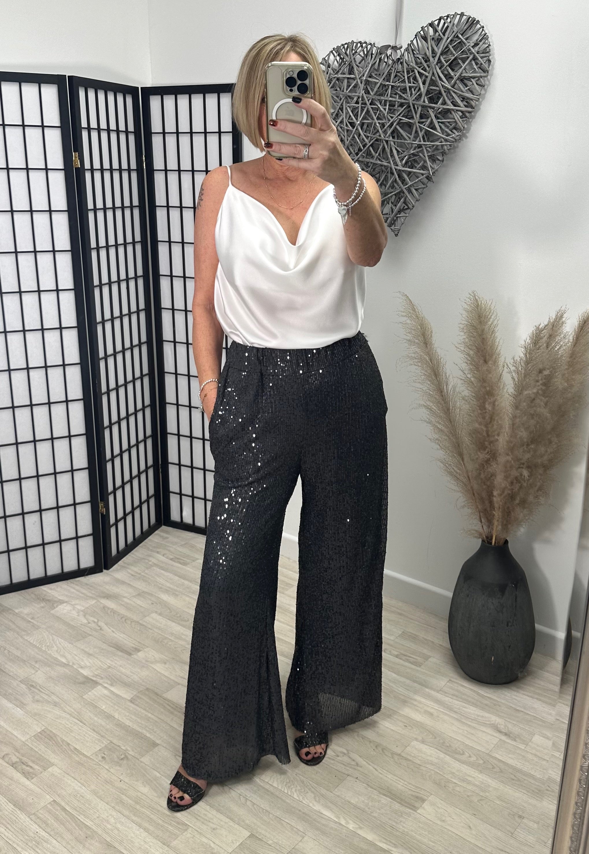 Bling Bling High Rise Sequin Pant – CAYLO