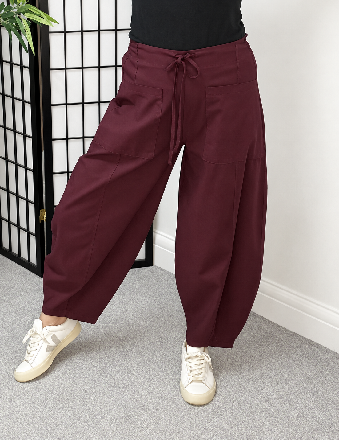Remi Plain Barrel Trousers – Burgundy