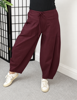 Remi Plain Barrel Trousers – Burgundy