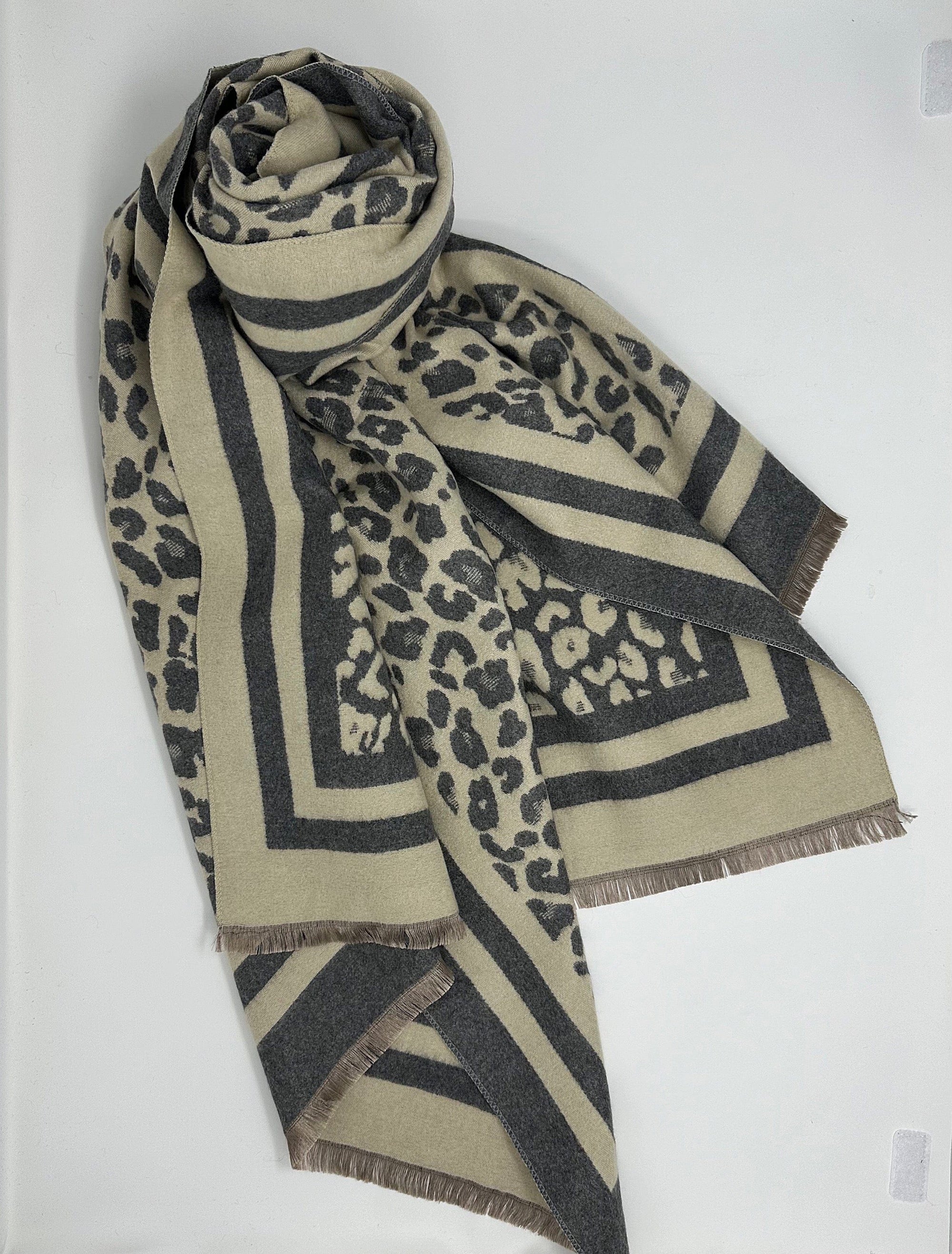 Cashmere mix Leopard Reversible Scarf (5 Colours) - Susie's Boutique
