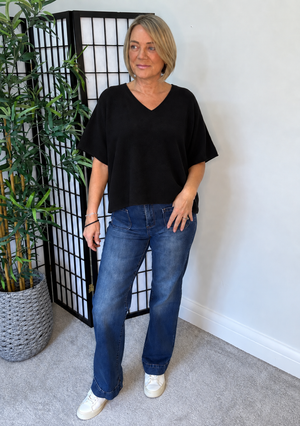 Serelai Luxe V-Neck Wide-Sleeve Jumper – Black