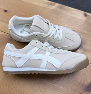 Retro Lace-Up Trainers