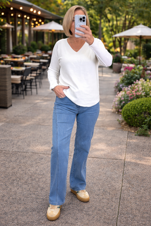 Blake High-Waisted Straight Leg Jeans W/Scuplting Seam