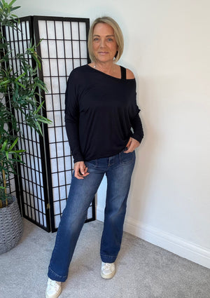 Hallie Scoop Hem Sleeved Top - Navy