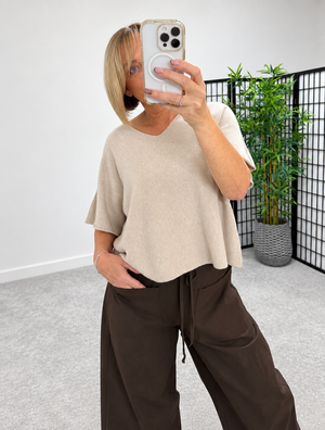 Serelai Luxe V-Neck Wide-Sleeve Jumper – Oatmeal