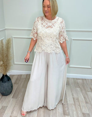 Gia Wide-Leg Trousers 8-16 Sand