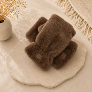 Faux Fur Fingerless Gloves – Mocha