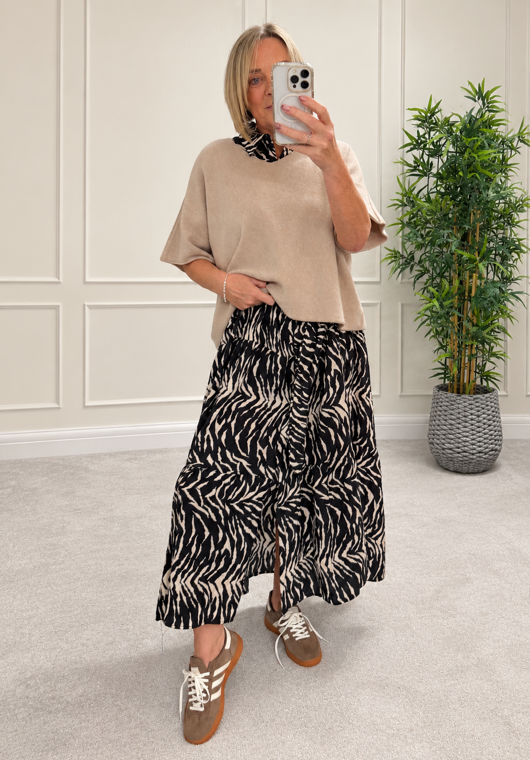 Serena Zebra Print Button-Through Maxi Dress 10-18 Black