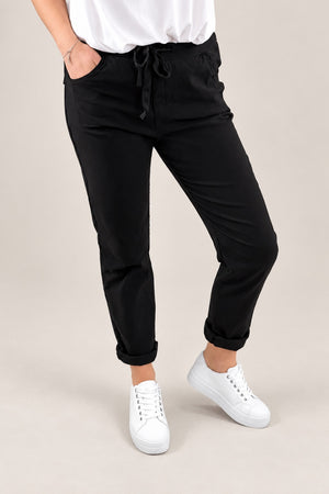 Julia Stretch Magic Trousers 8-22 Black