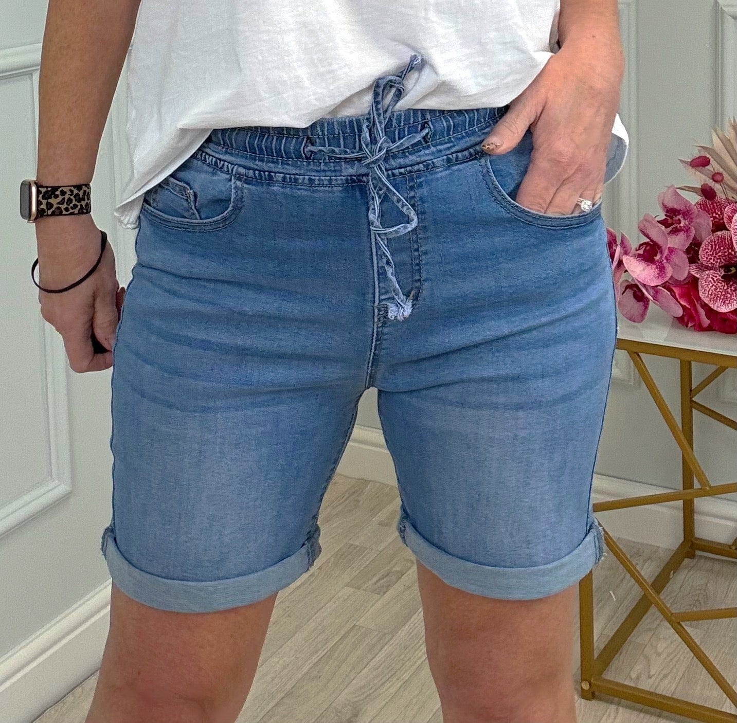 Vida Drawstring Denim Shorts 10-22 (6.5")