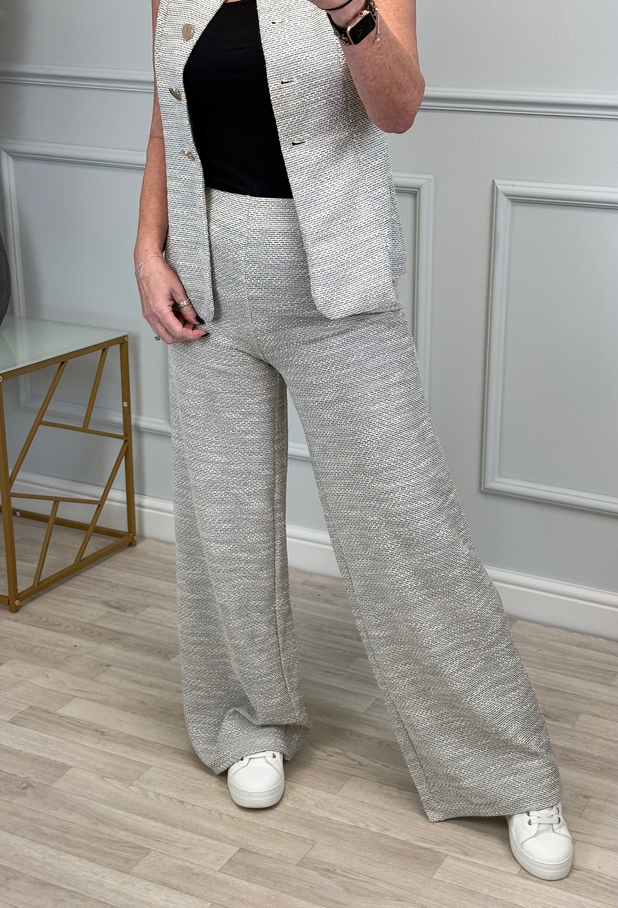 Leilani Textured Wide-Leg Trousers 10-14 Stone - Susie's Boutique
