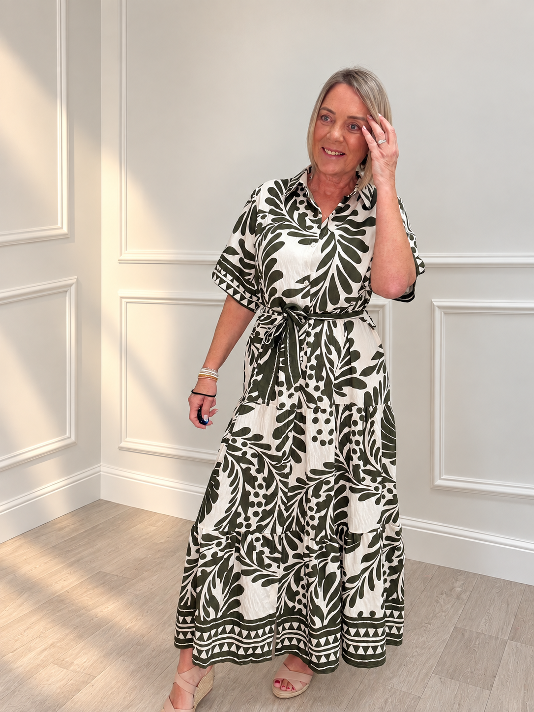 Serena Tropical Print Button-Through Maxi Dress 10-18