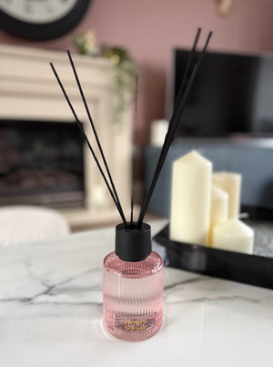 Round Rib Classic Reed Diffuser – 200ml Velvet Rose & Oud - Susie's Boutique