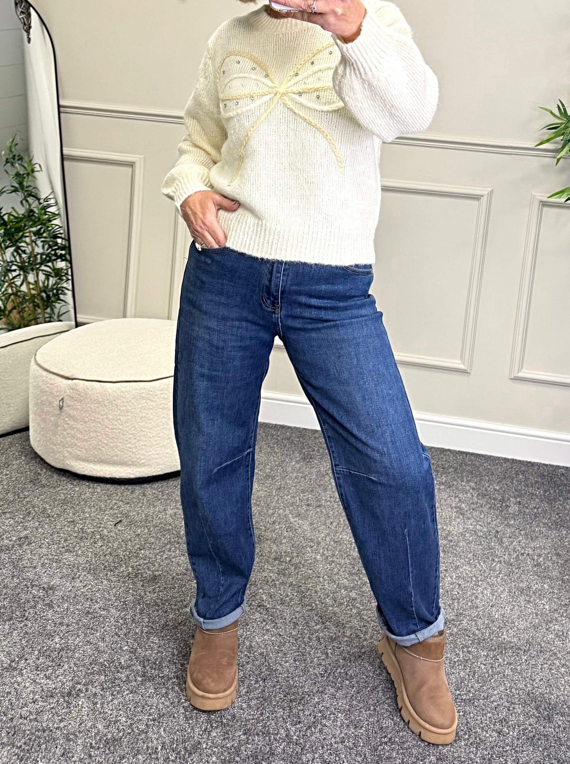 Romy Barrel‑Leg Jeans (Sizes 10–20) - Susie's Boutique