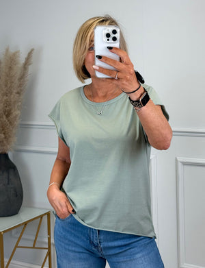 Lottie Dip Hem Essential T-Shirt  8-16 - Susie's Boutique