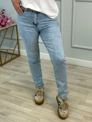 Emily Mom Fit Jeans 10-22 Stonewash