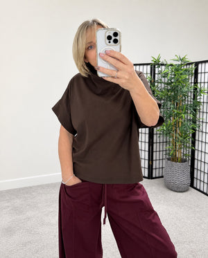 Darcy Cotton Funnel Neck Sweat Top – Chocolate
