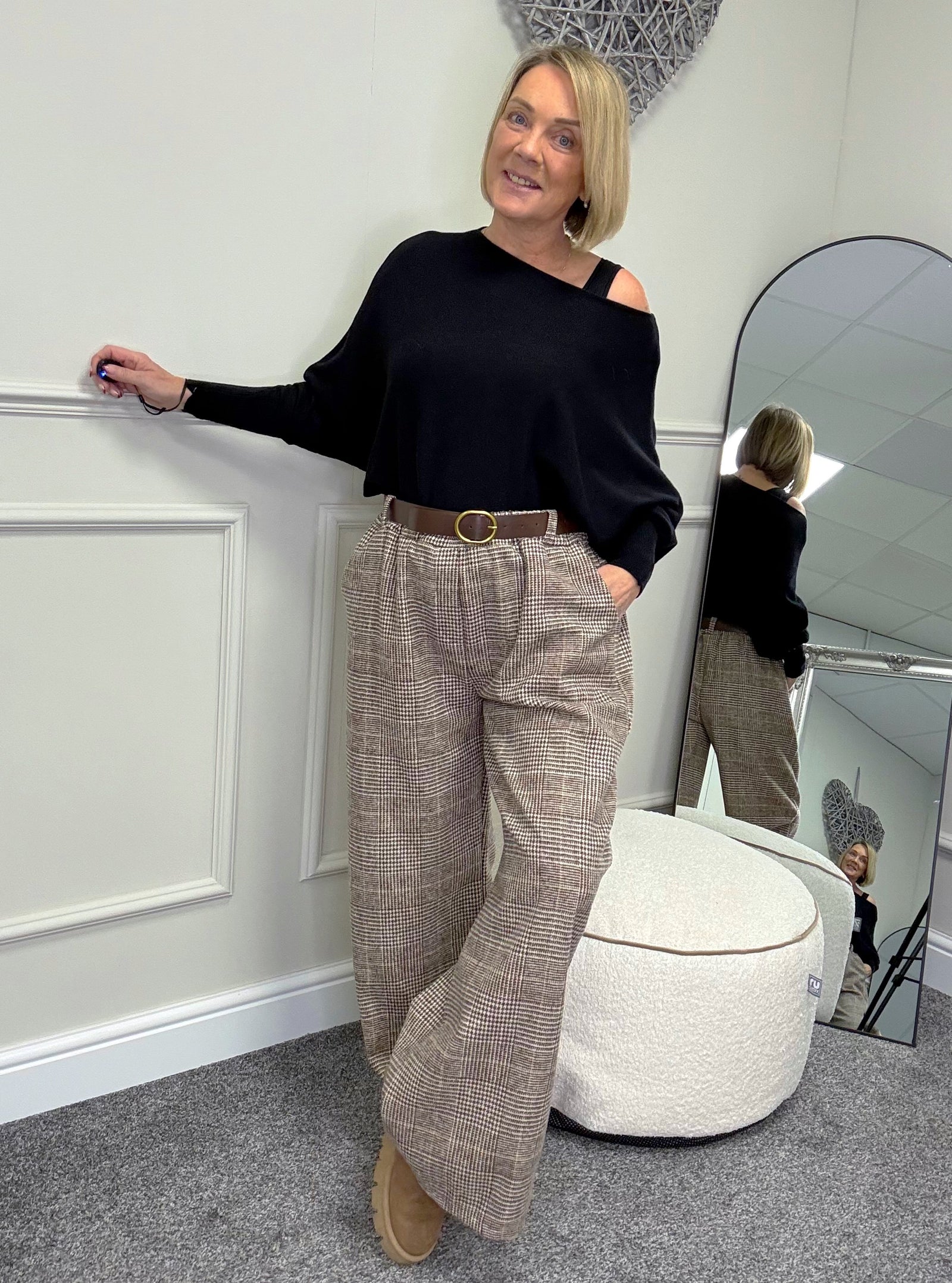 Esra Jersey Trouser Set with Necklace 10–18 Mocha