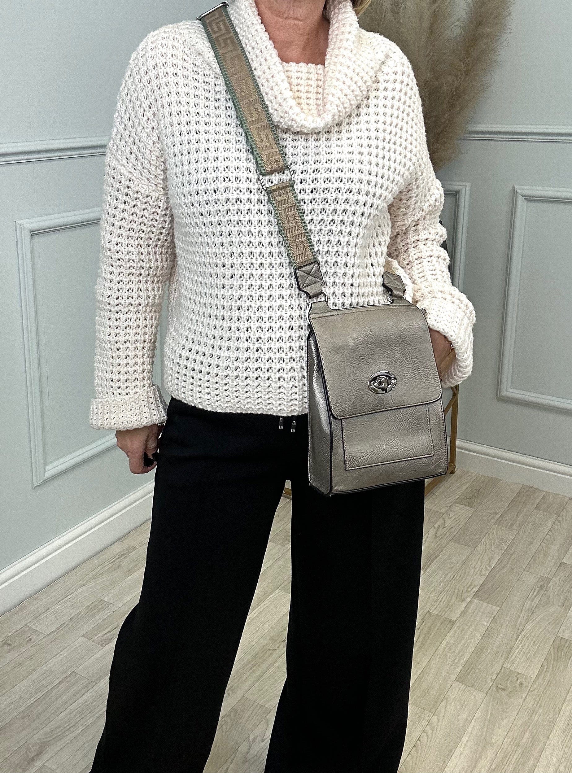 Small Lilly Messenger Crossbody Bag  Pewter - Susie's Boutique