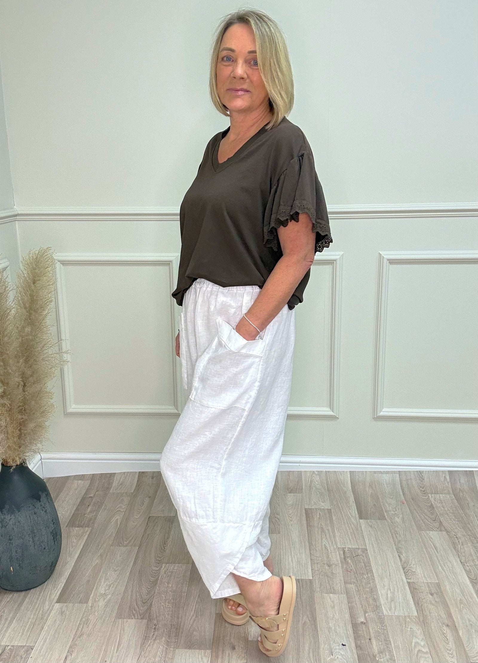 Larisa Quirky Linen Barrel Cocoon Pants 8-14 White