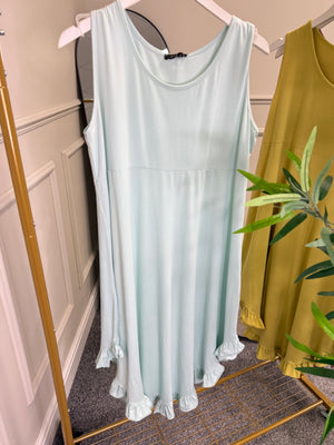 Scoop Hem Dress 10-18