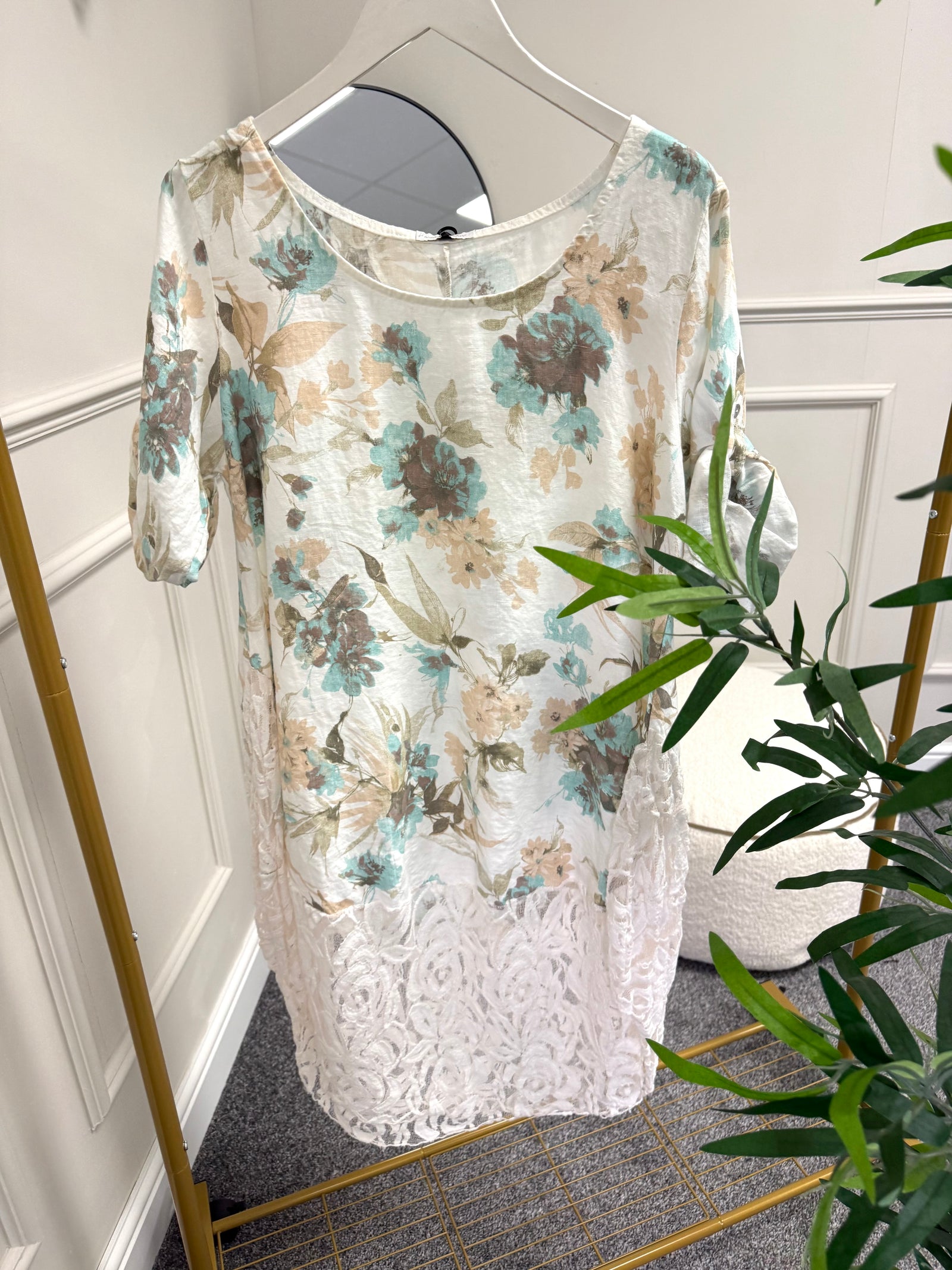 Floral Lace Hem Tunic 10-18