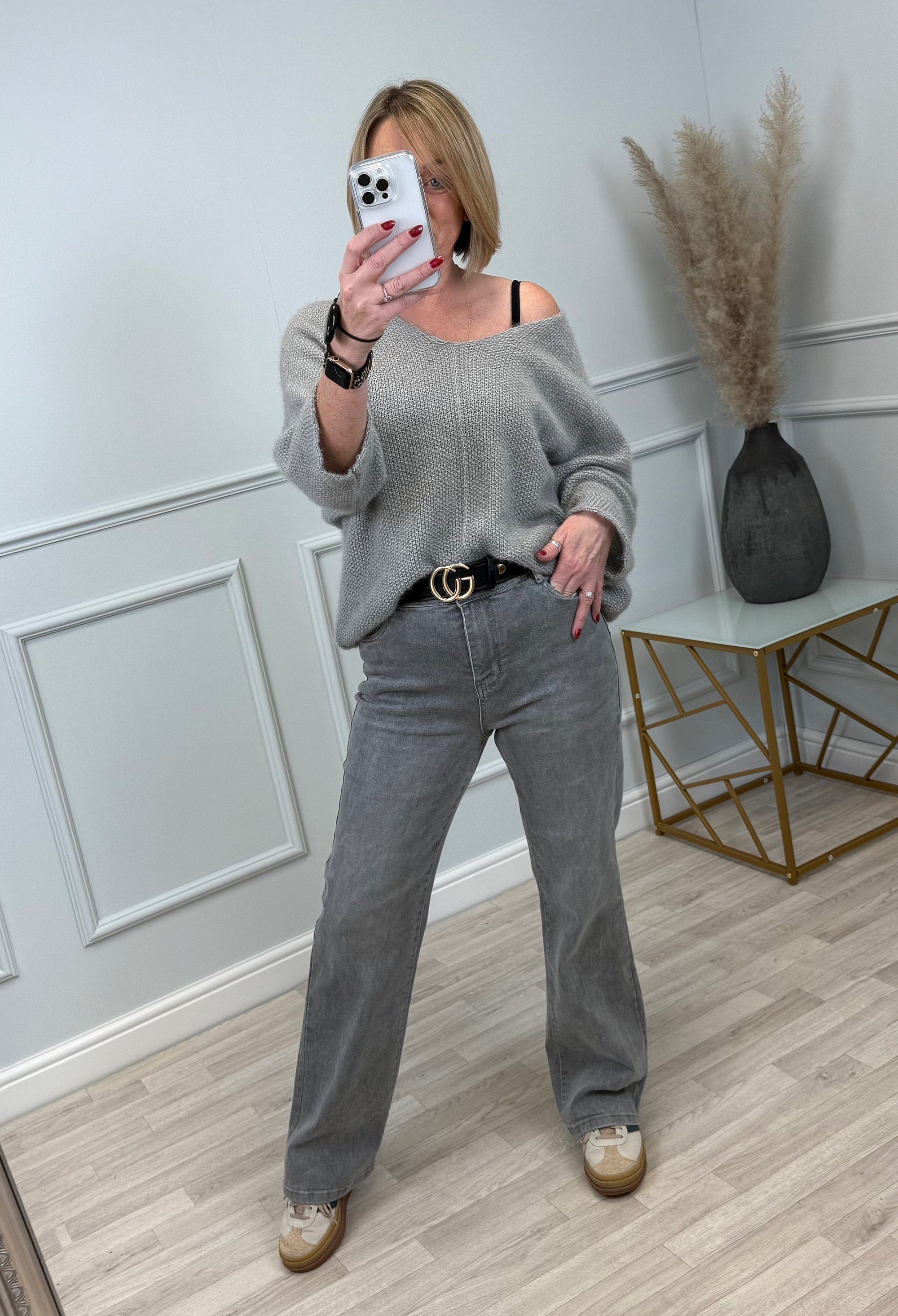 Lila Classic Grey Wash Straight-Leg Jeans 10-20 Grey - Susie's Boutique