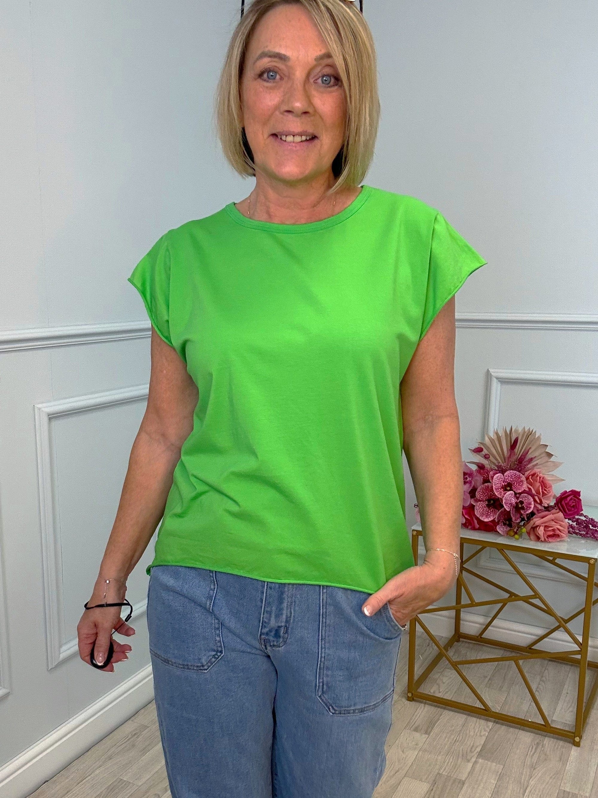 Lottie Dip Hem Essential T-Shirt  8-16 - Susie's Boutique