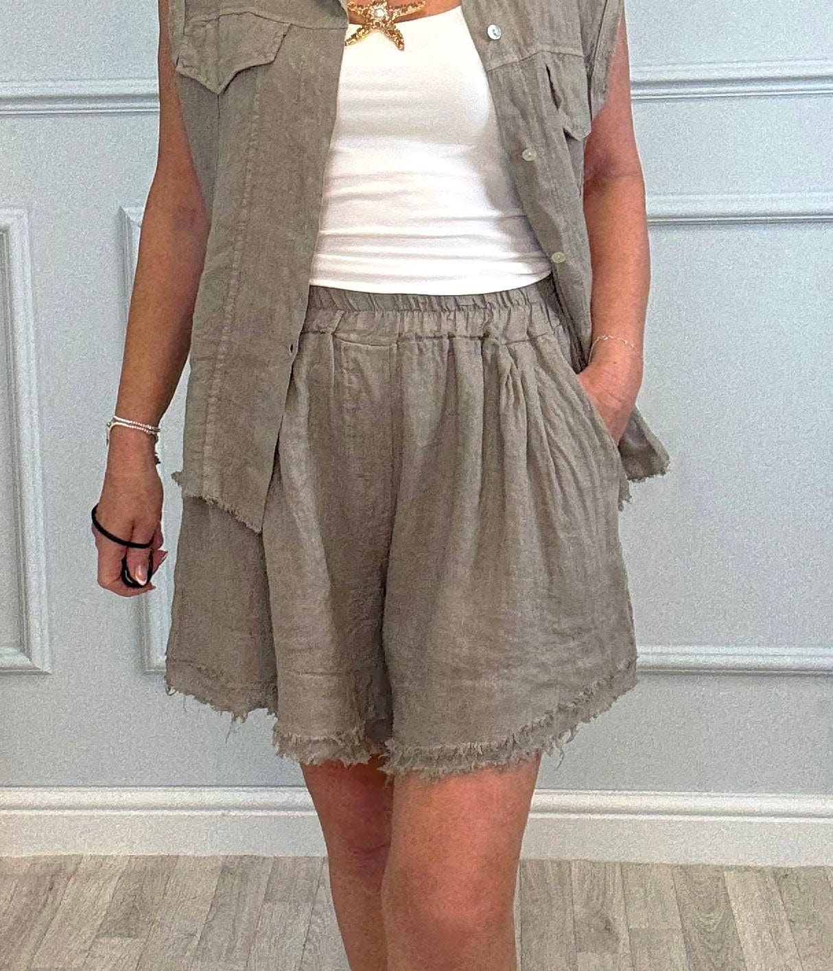Marnie Frayed Hem Linen Shorts with Pockets 10–18 Mocha