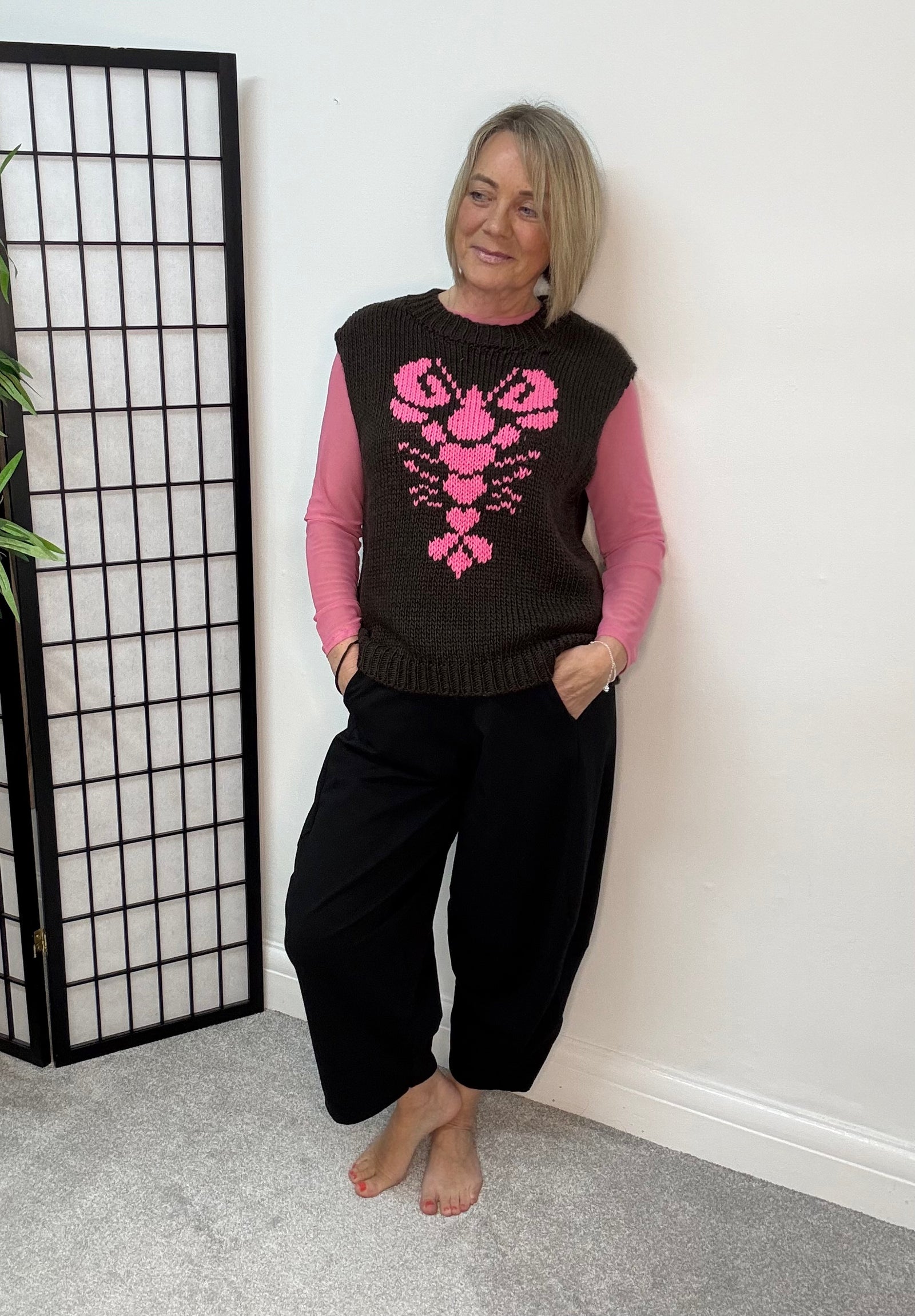 Lobster Knitted Tank – Chocolate/Pink