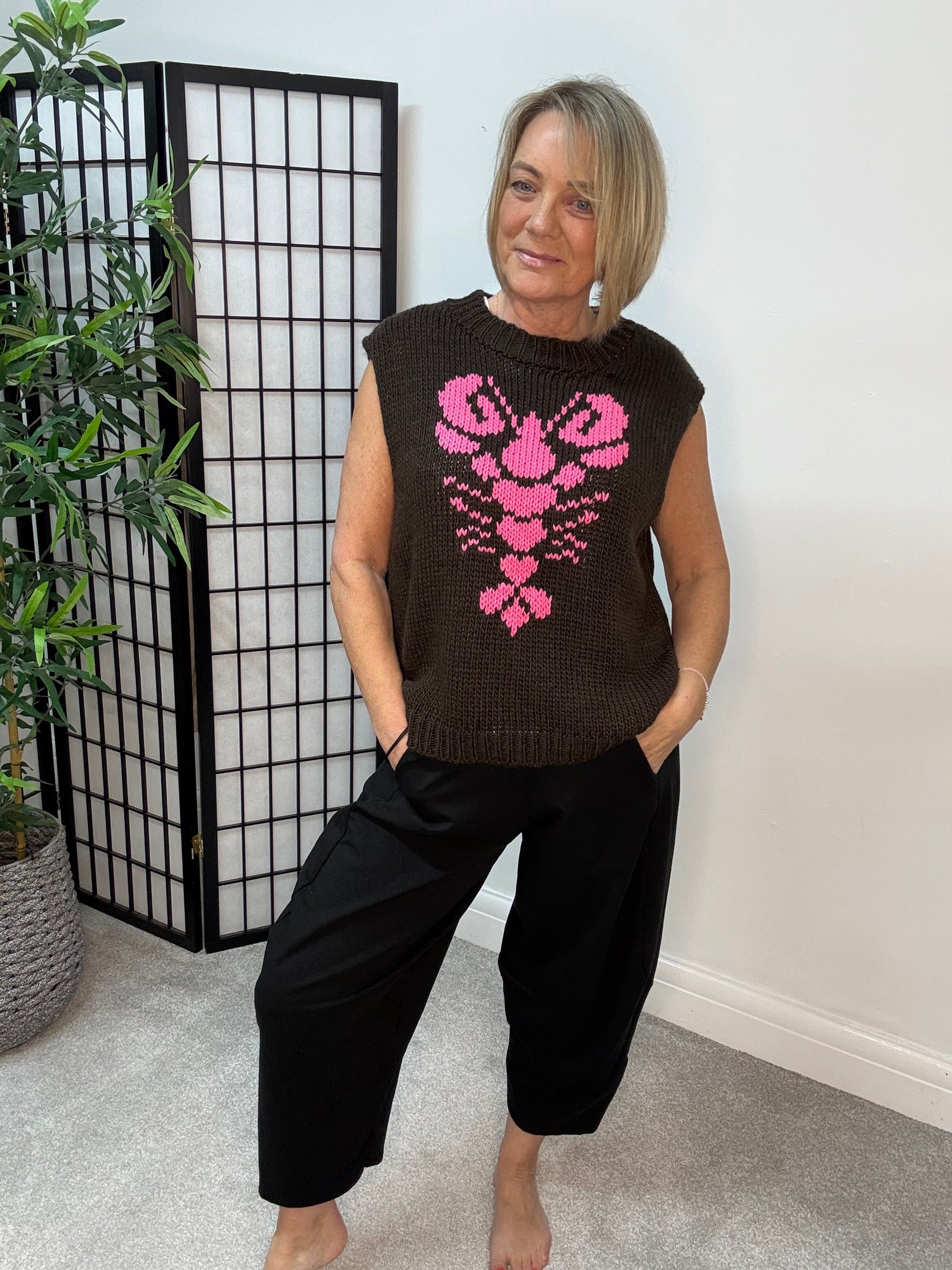 Lobster Knitted Tank – Chocolate/Pink
