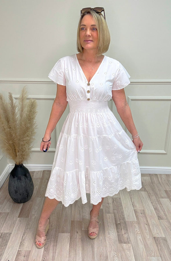 Cora Broderie Anglaise V-Neck Magic Midi Dress 8-18