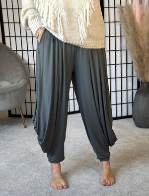 Alexia Harem trousers / Pants 8 - 20 - Susie's Boutique - | Women's Fashion Online