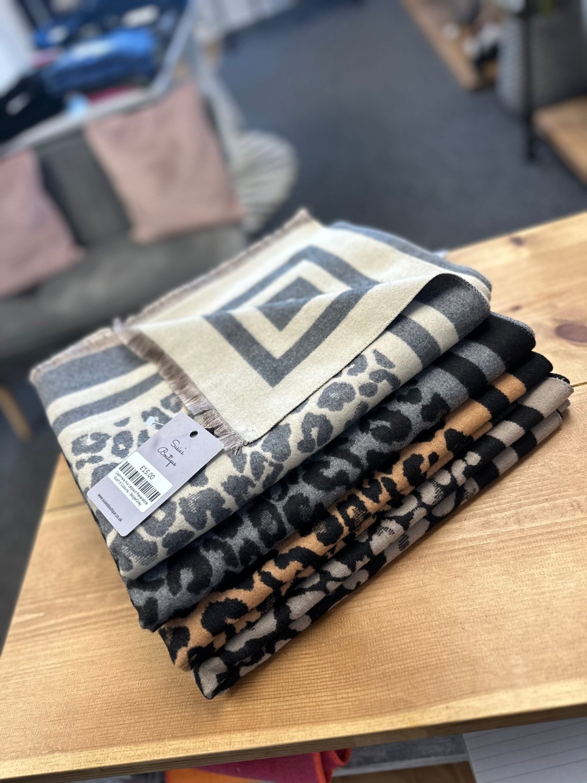 Cashmere mix Leopard Reversible Scarf (5 Colours) - Susie's Boutique - | Women's Fashion Online