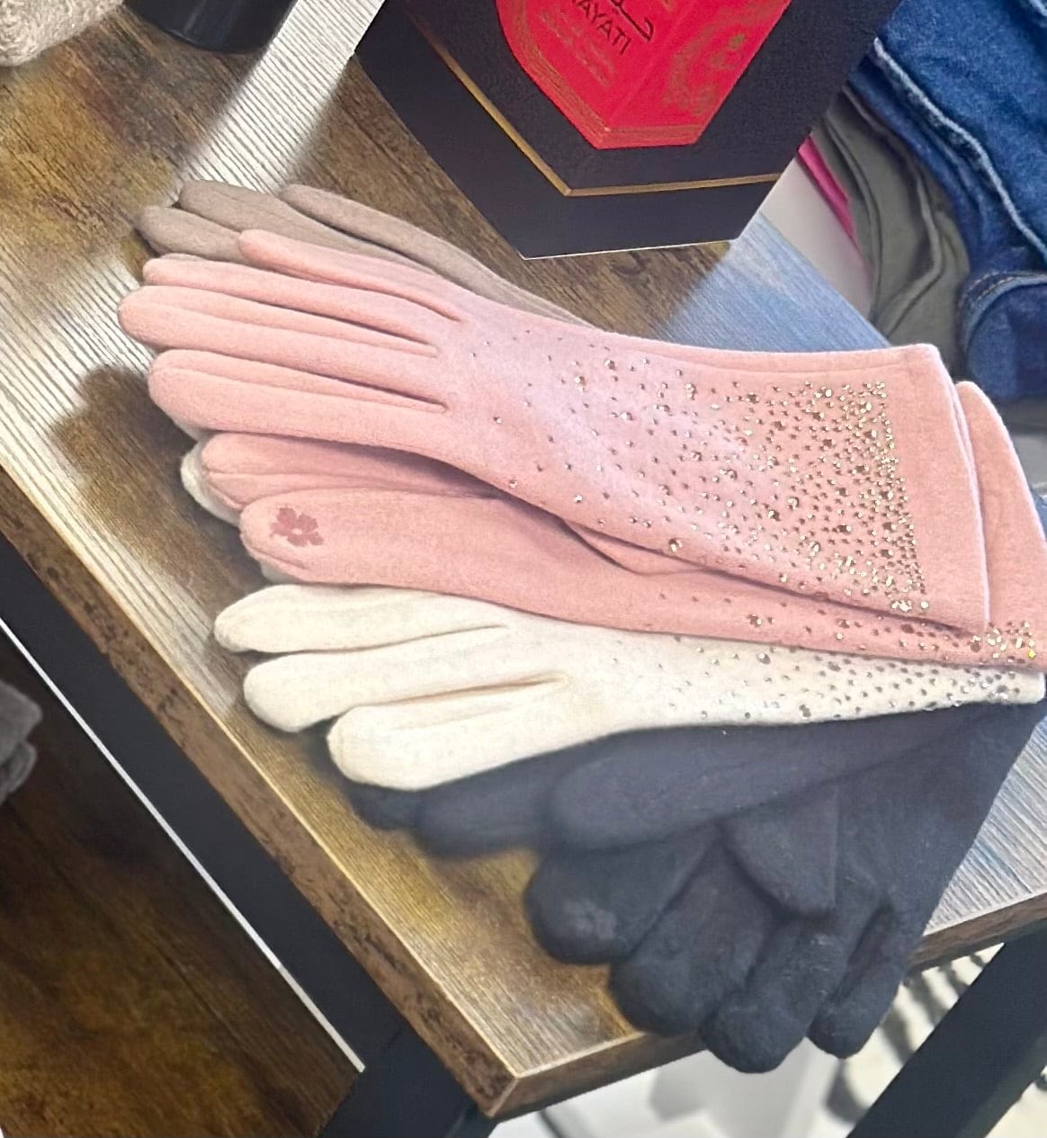 Diamante Detail Gloves ( 4 Colours) - Susie's Boutique - | Women's Fashion Online