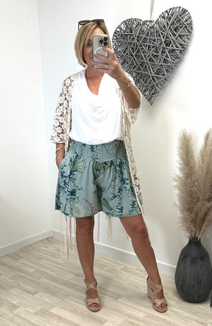 Kendra Floral Wide Leg Pocket Shorts 8-16 Khaki - Susie's Boutique