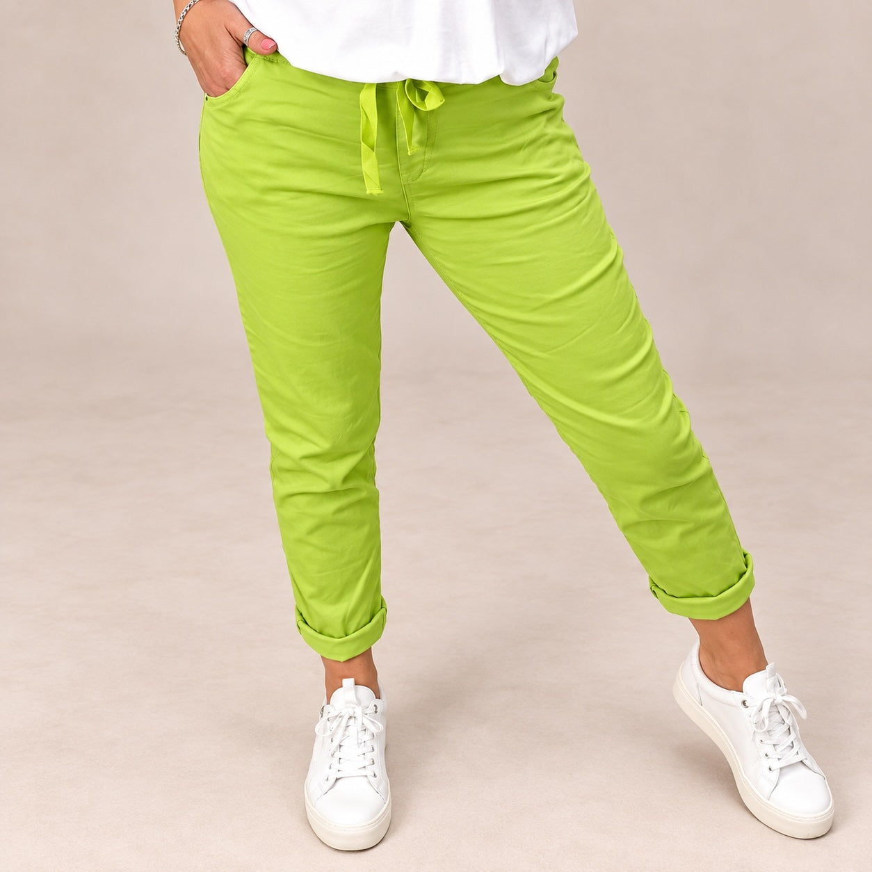 Julia Stretch Magic Trousers 8-22 Lime