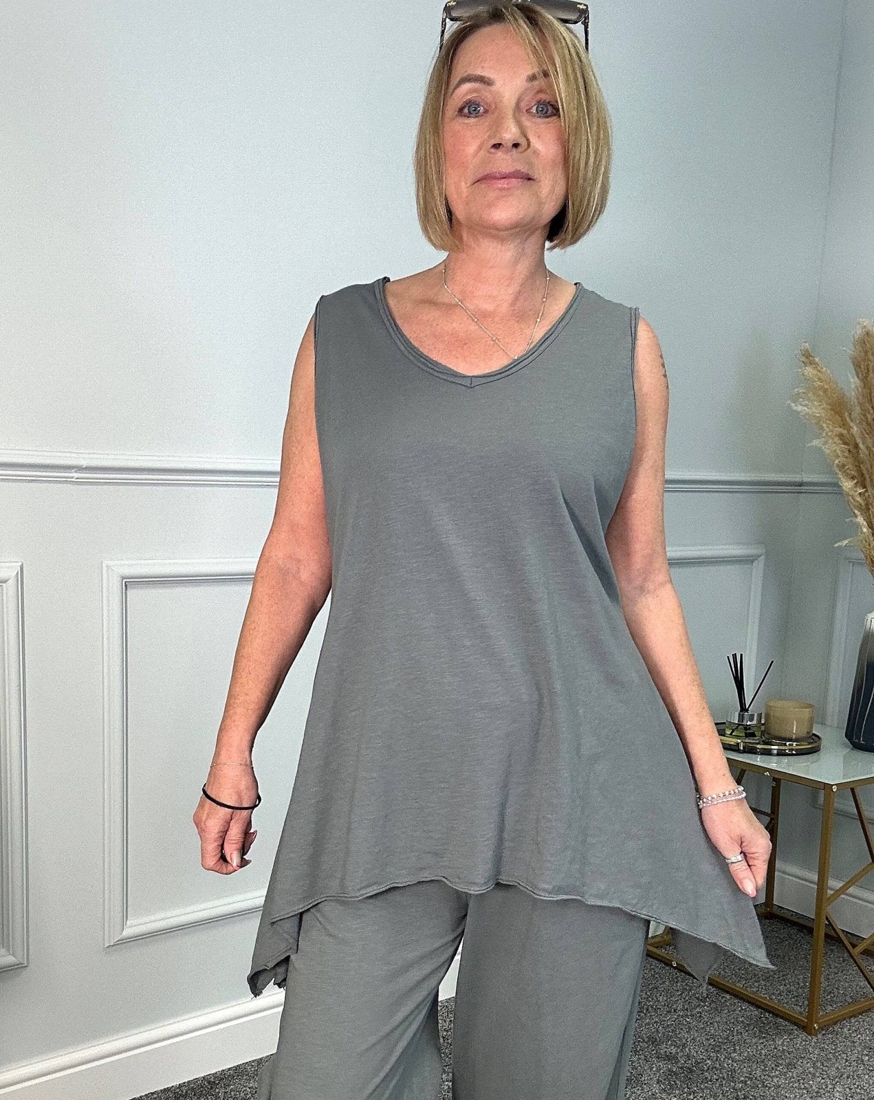Molly Hanky Hem Vest 10 - 18 - Susie's Boutique - | Women's Fashion Online