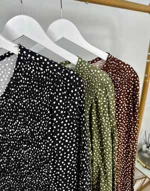 Leyla Sheered Polka Dress 10 - 16 Black - Susie's Boutique - | Women's Fashion Online