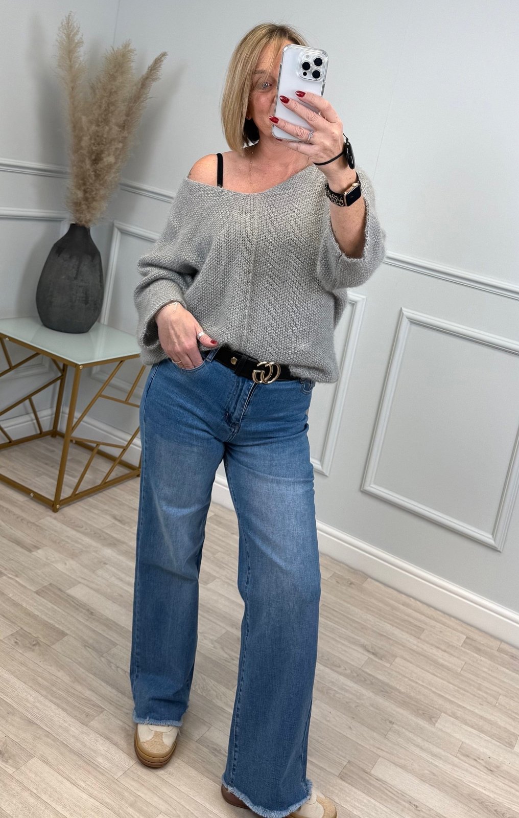 G - Smack Heidi Raw hem Straight Leg Jeans 10 - 20 - Susie's Boutique - | Women's Fashion Online