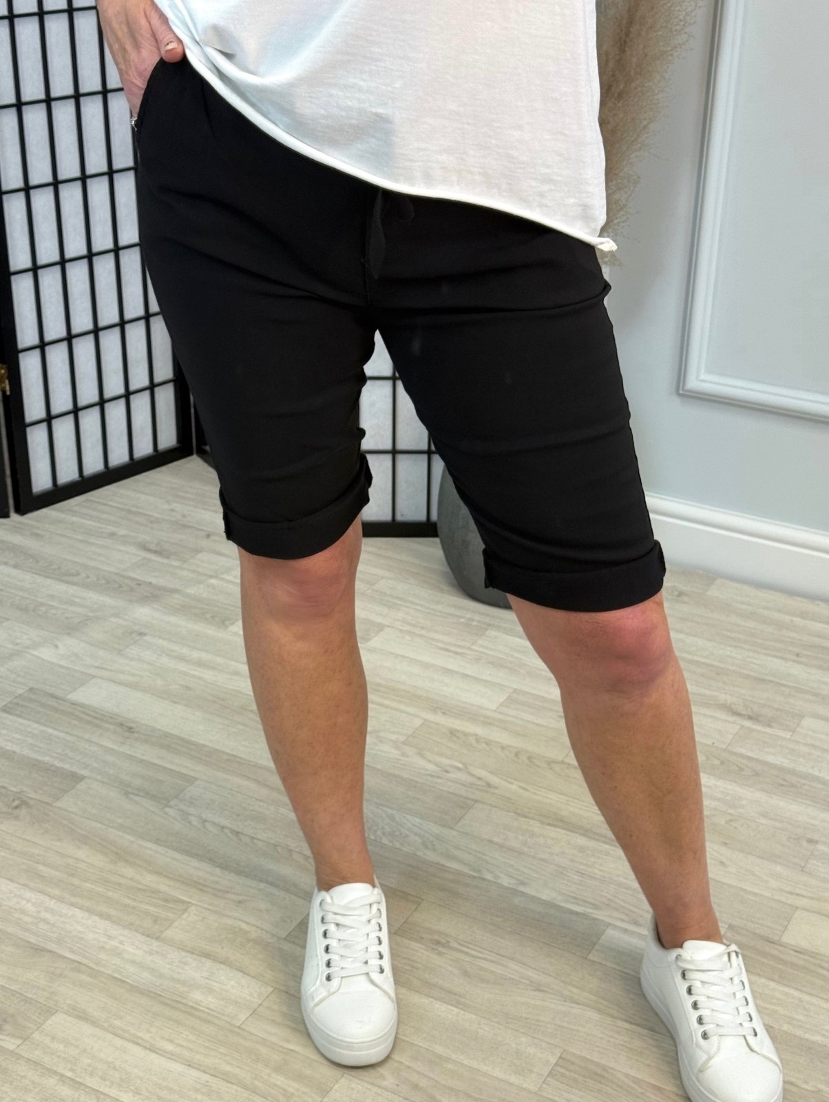 Milana Magic Shorts Bermuda 8 - 20 Black - Susie's Boutique - | Women's Fashion Online
