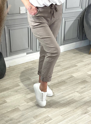 Julia Stretch Magic Trousers 8-22 Mocha - Susie's Boutique