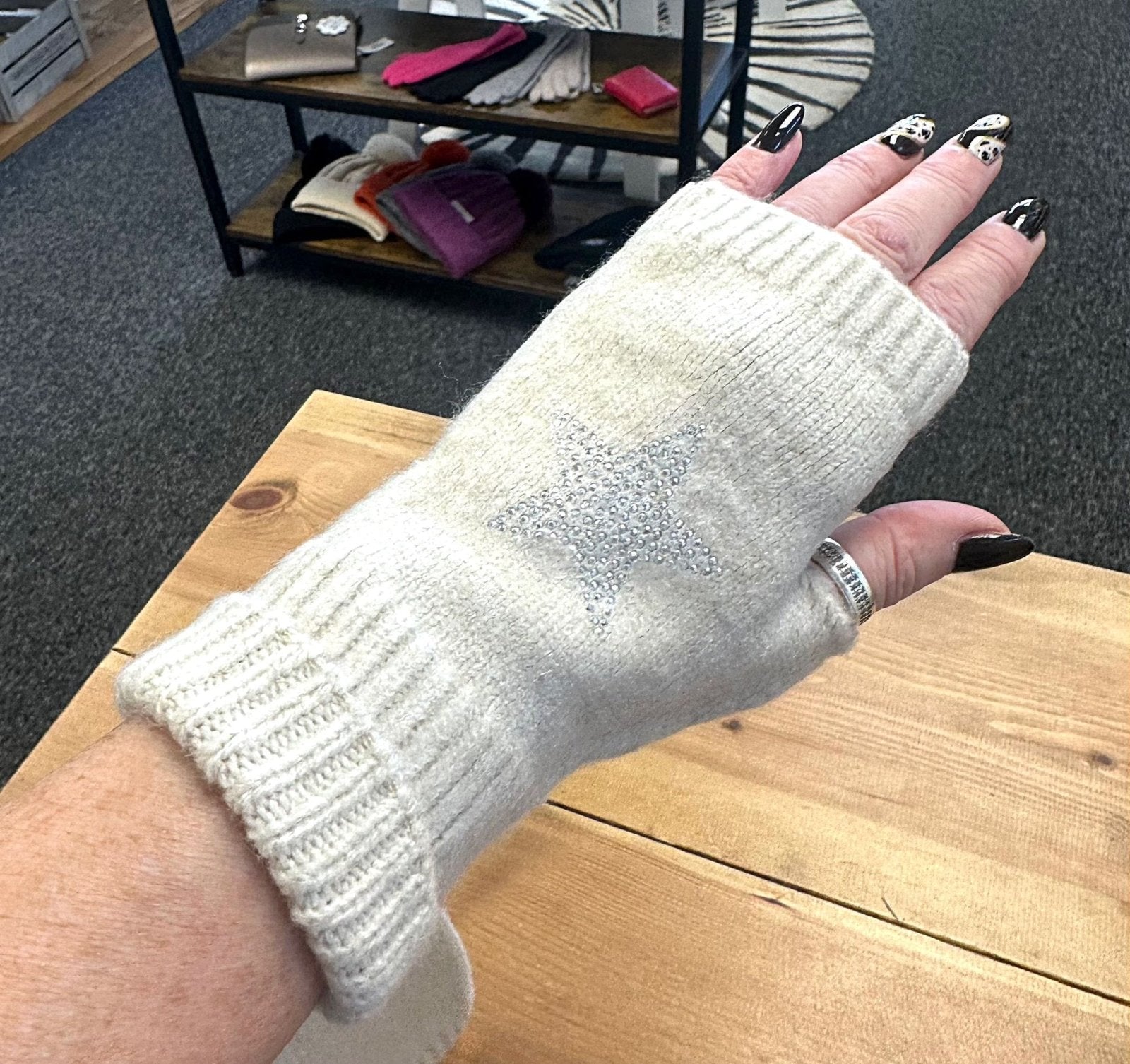Fingerless Star Gloves (3 Colours) - Susie's Boutique - | Women's Fashion Online